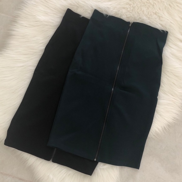 Black Pencil Skirt w/ Front Zipper, size Small - Picture 3 of 3